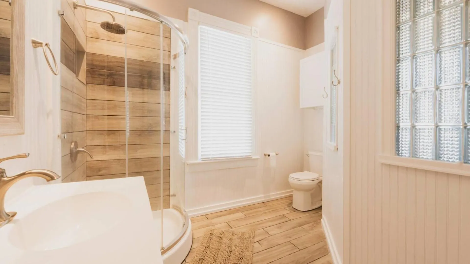 Entire Duplex 2 Apts & 6 Bdrs Near Forsyth Park! 薩凡納 0*,